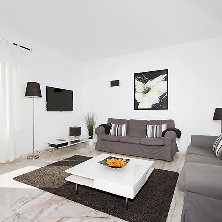 ヴィラ Benedicte *